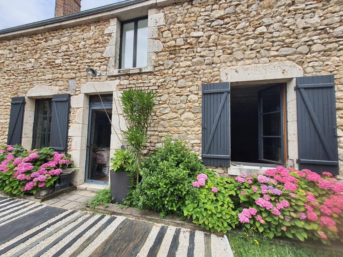 Chez Poune Champigny-en-Beauce Exterior photo