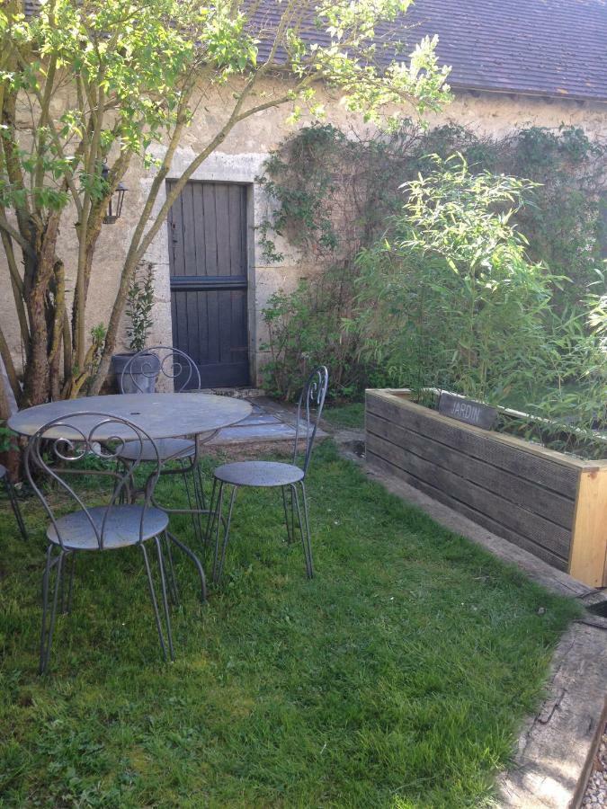 Chez Poune Champigny-en-Beauce Exterior photo